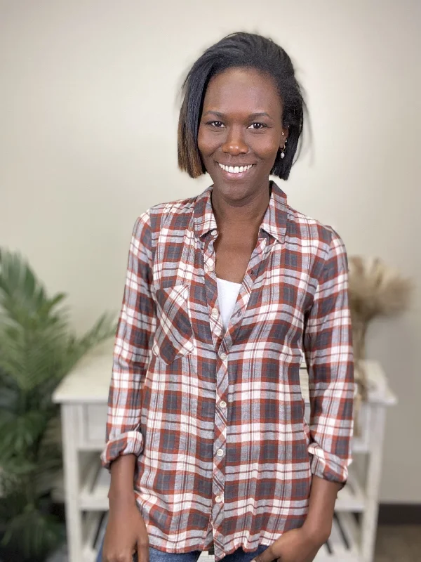 Every Reason Women's Button Down Plaid Long Sleeve Top